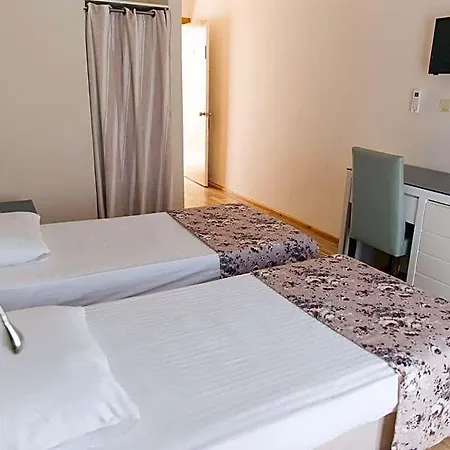 Hotel Kortan 2*